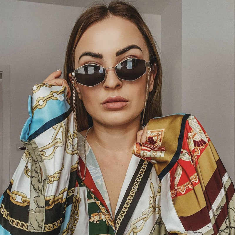 Fashion Chain Irregular Frame Sunglasses
