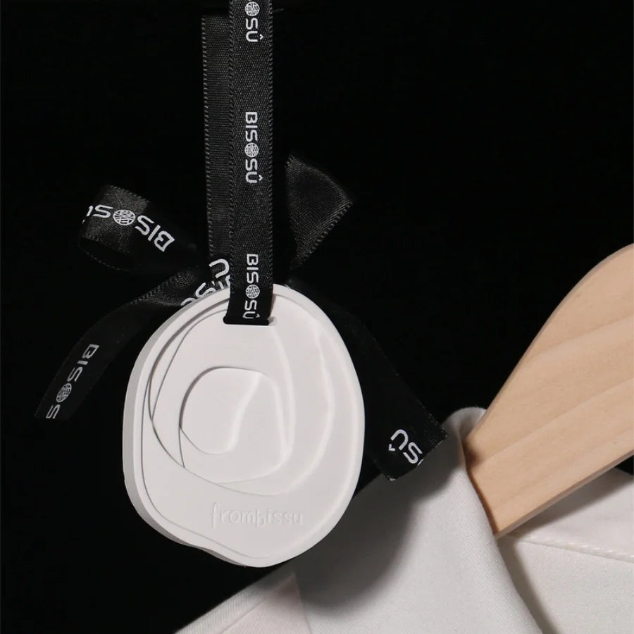 Artisan Solid Aroma Pendant