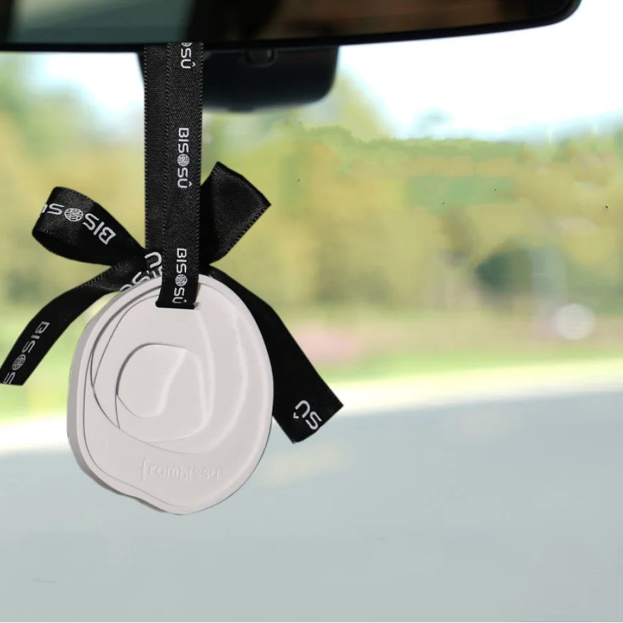 Artisan Solid Aroma Pendant